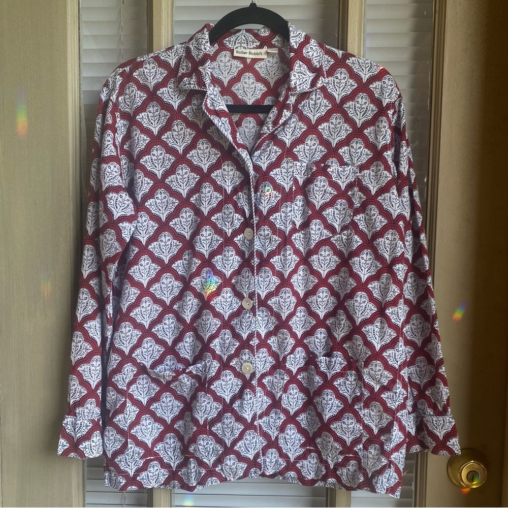 Roller Rabbit Jemina Print Cotton Button Down Pajama Top in Red w Blue Accents